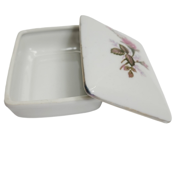* Ceramic trinket jewelry box rose painted detail 4"X 1.5" vintage  japan - Picture 6 of 13